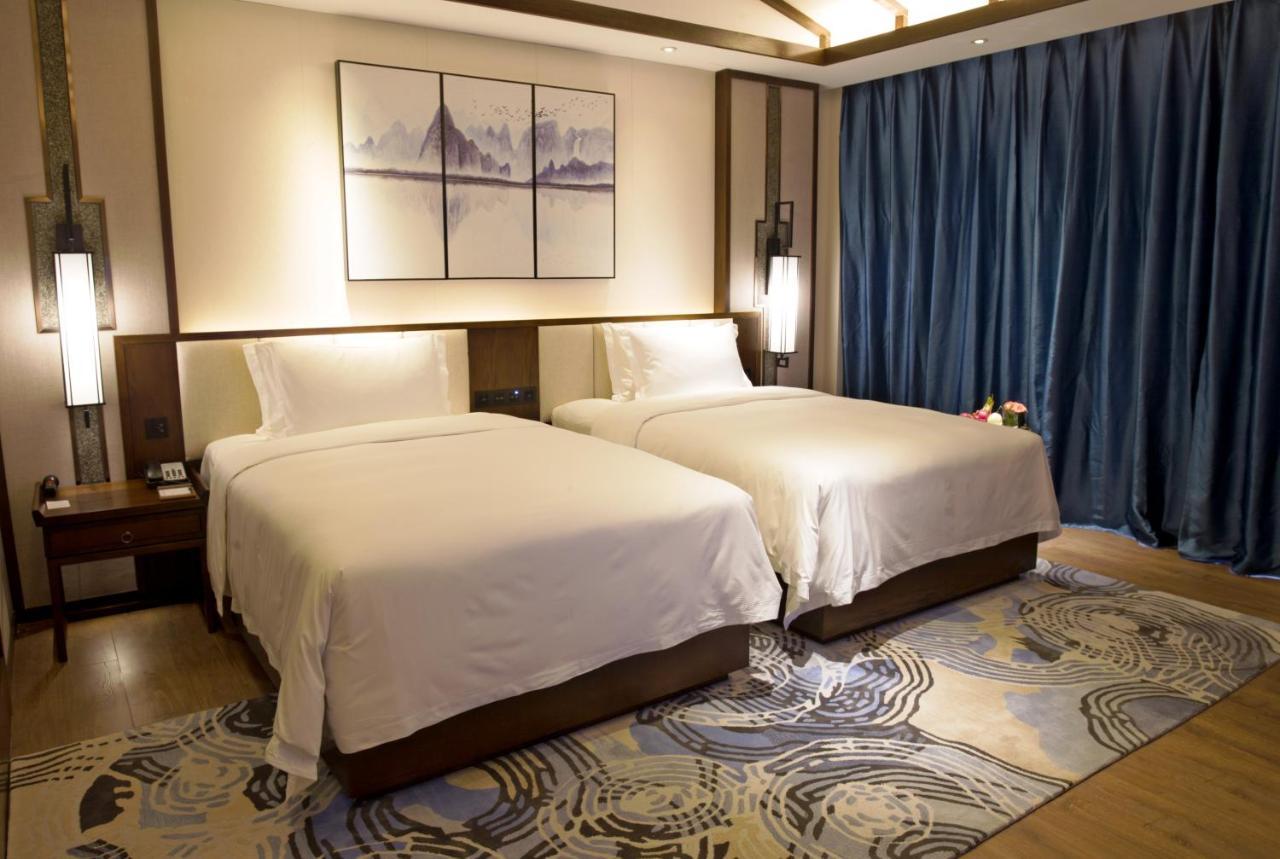 Готель Wyndham Guilin Pingle Екстер'єр фото